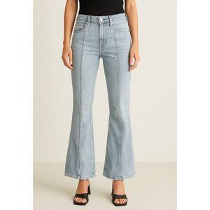 Austin Landing Jeans Blue Light Wash Stars On butt Flare leg Boho Hippie Jeans